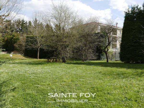 11776 image5 - Sainte Foy Immobilier - Ce sont des agences immobilières dans l'Ouest Lyonnais spécialisées dans la location de maison ou d'appartement et la vente de propriété de prestige.