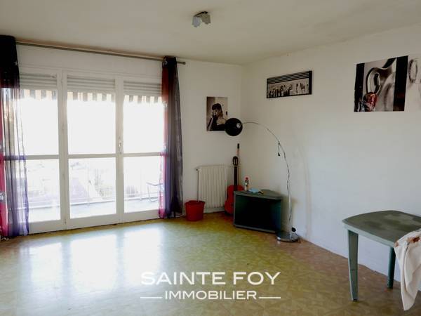 11780 image2 - Sainte Foy Immobilier - Ce sont des agences immobilières dans l'Ouest Lyonnais spécialisées dans la location de maison ou d'appartement et la vente de propriété de prestige.