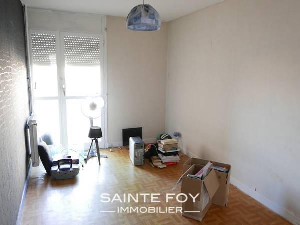 11780 image4 - Sainte Foy Immobilier - Ce sont des agences immobilières dans l'Ouest Lyonnais spécialisées dans la location de maison ou d'appartement et la vente de propriété de prestige.