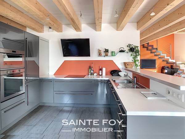 118325 image3 - Sainte Foy Immobilier - Ce sont des agences immobilières dans l'Ouest Lyonnais spécialisées dans la location de maison ou d'appartement et la vente de propriété de prestige.