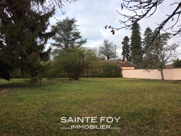 1761361 image5 - Sainte Foy Immobilier - Ce sont des agences immobilières dans l'Ouest Lyonnais spécialisées dans la location de maison ou d'appartement et la vente de propriété de prestige.