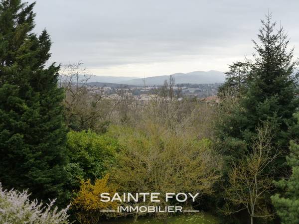 11987 image5 - Sainte Foy Immobilier - Ce sont des agences immobilières dans l'Ouest Lyonnais spécialisées dans la location de maison ou d'appartement et la vente de propriété de prestige.