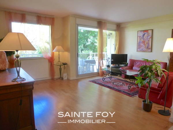 12012 image3 - Sainte Foy Immobilier - Ce sont des agences immobilières dans l'Ouest Lyonnais spécialisées dans la location de maison ou d'appartement et la vente de propriété de prestige.