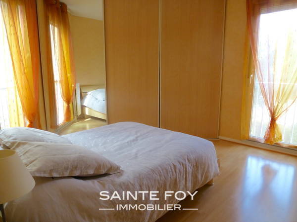 12012 image4 - Sainte Foy Immobilier - Ce sont des agences immobilières dans l'Ouest Lyonnais spécialisées dans la location de maison ou d'appartement et la vente de propriété de prestige.