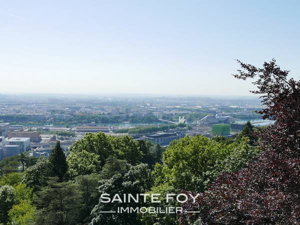 12201 image2 - Sainte Foy Immobilier - Ce sont des agences immobilières dans l'Ouest Lyonnais spécialisées dans la location de maison ou d'appartement et la vente de propriété de prestige.