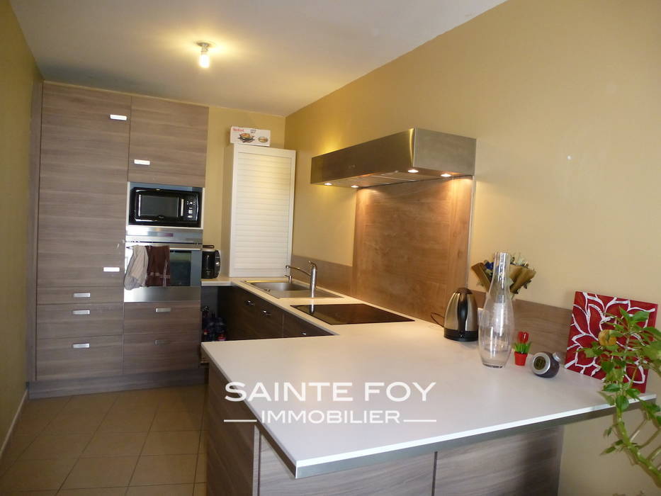 12459 image2 - Sainte Foy Immobilier - Ce sont des agences immobilières dans l'Ouest Lyonnais spécialisées dans la location de maison ou d'appartement et la vente de propriété de prestige.