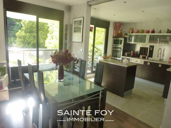12460 image6 - Sainte Foy Immobilier - Ce sont des agences immobilières dans l'Ouest Lyonnais spécialisées dans la location de maison ou d'appartement et la vente de propriété de prestige.