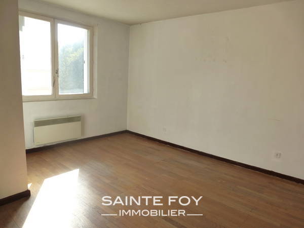 12558 image5 - Sainte Foy Immobilier - Ce sont des agences immobilières dans l'Ouest Lyonnais spécialisées dans la location de maison ou d'appartement et la vente de propriété de prestige.