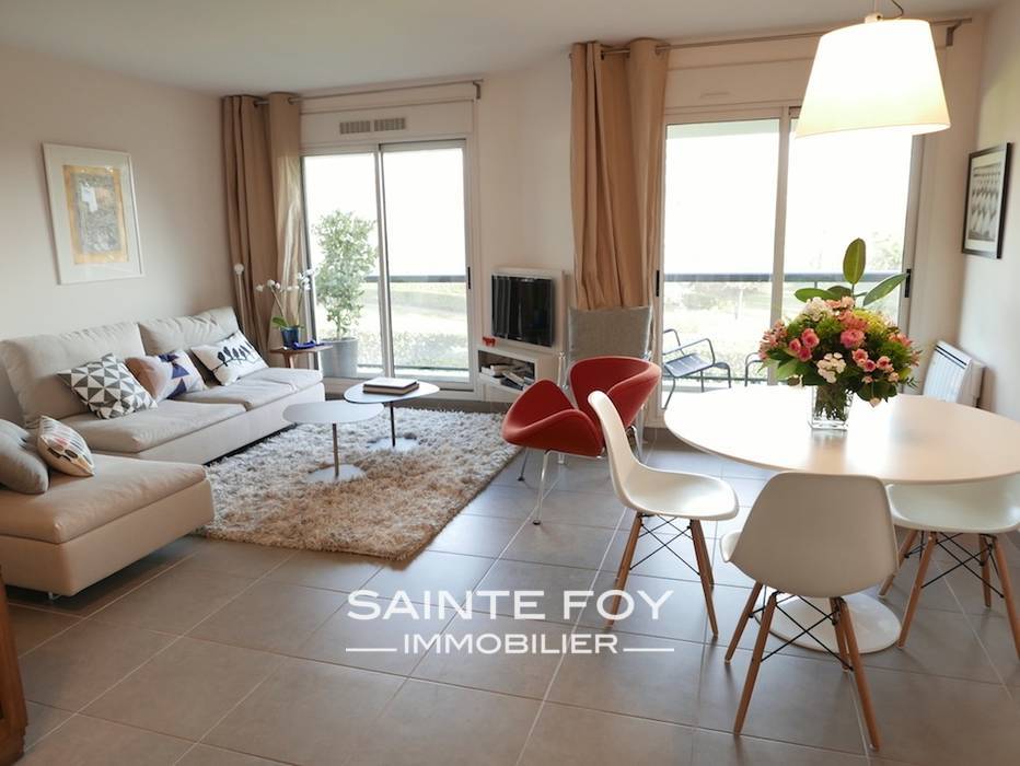 12575 image1 - Sainte Foy Immobilier - Ce sont des agences immobilières dans l'Ouest Lyonnais spécialisées dans la location de maison ou d'appartement et la vente de propriété de prestige.