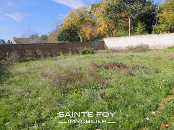 12682 image5 - Sainte Foy Immobilier - Ce sont des agences immobilières dans l'Ouest Lyonnais spécialisées dans la location de maison ou d'appartement et la vente de propriété de prestige.