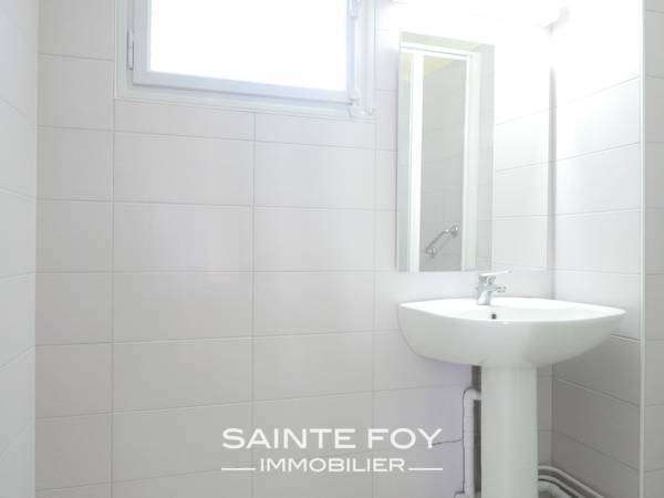 12730 image5 - Sainte Foy Immobilier - Ce sont des agences immobilières dans l'Ouest Lyonnais spécialisées dans la location de maison ou d'appartement et la vente de propriété de prestige.
