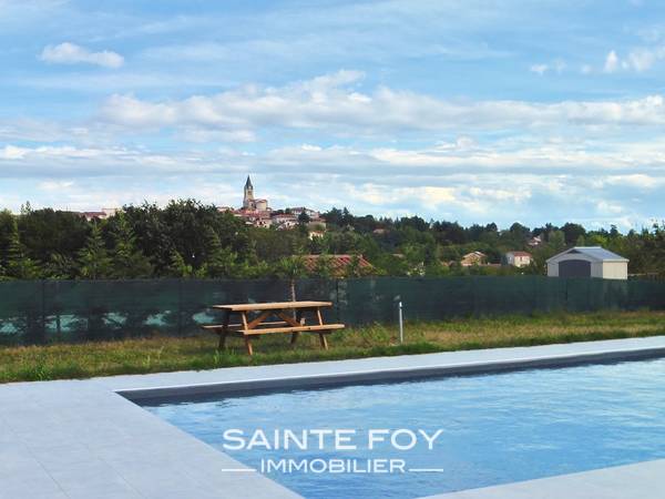 12772 image6 - Sainte Foy Immobilier - Ce sont des agences immobilières dans l'Ouest Lyonnais spécialisées dans la location de maison ou d'appartement et la vente de propriété de prestige.