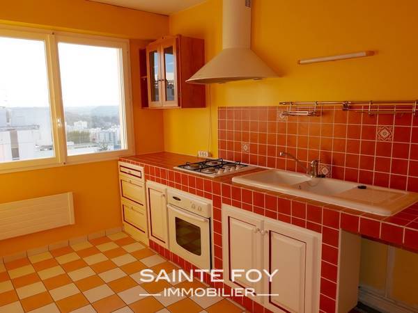 12940 image3 - Sainte Foy Immobilier - Ce sont des agences immobilières dans l'Ouest Lyonnais spécialisées dans la location de maison ou d'appartement et la vente de propriété de prestige.