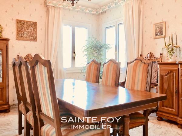 17714 image6 - Sainte Foy Immobilier - Ce sont des agences immobilières dans l'Ouest Lyonnais spécialisées dans la location de maison ou d'appartement et la vente de propriété de prestige.