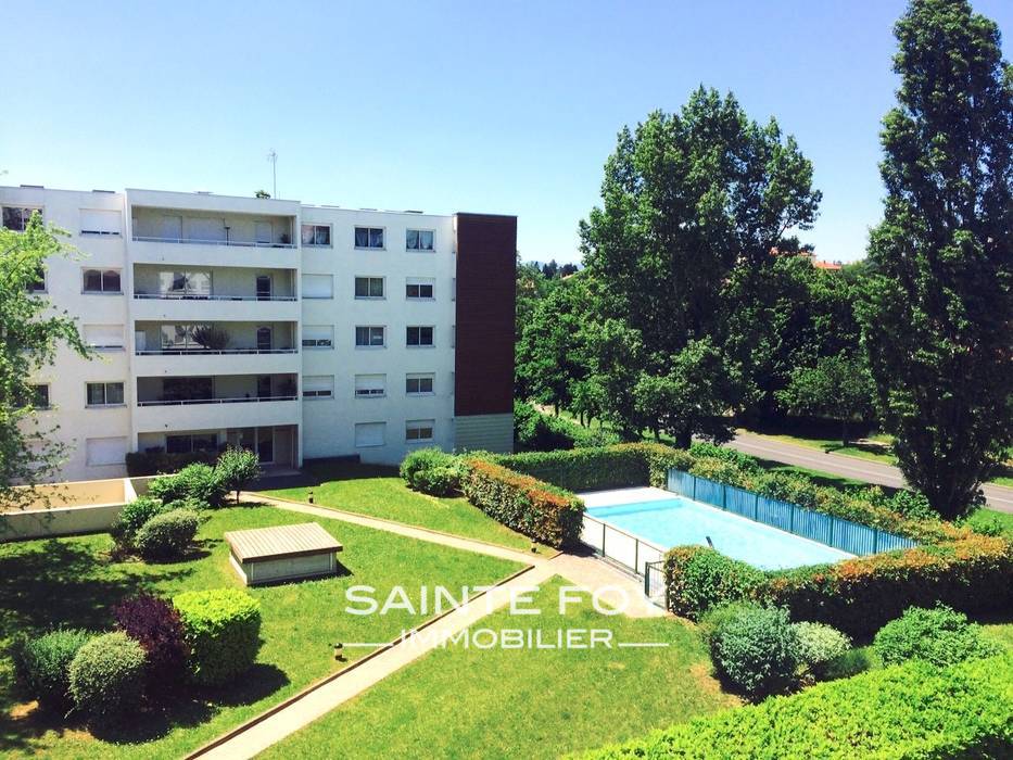 13006 image1 - Sainte Foy Immobilier - Ce sont des agences immobilières dans l'Ouest Lyonnais spécialisées dans la location de maison ou d'appartement et la vente de propriété de prestige.