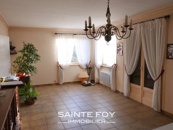 13034 image2 - Sainte Foy Immobilier - Ce sont des agences immobilières dans l'Ouest Lyonnais spécialisées dans la location de maison ou d'appartement et la vente de propriété de prestige.