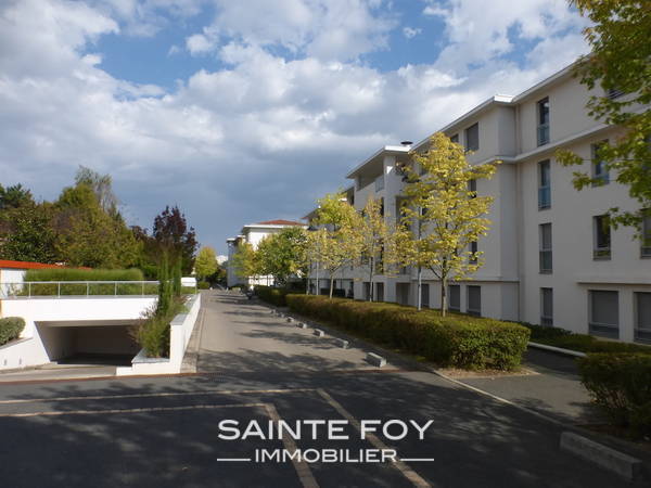 13074 image5 - Sainte Foy Immobilier - Ce sont des agences immobilières dans l'Ouest Lyonnais spécialisées dans la location de maison ou d'appartement et la vente de propriété de prestige.
