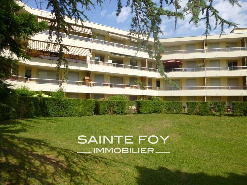 13156 image1 - Sainte Foy Immobilier - Ce sont des agences immobilières dans l'Ouest Lyonnais spécialisées dans la location de maison ou d'appartement et la vente de propriété de prestige.