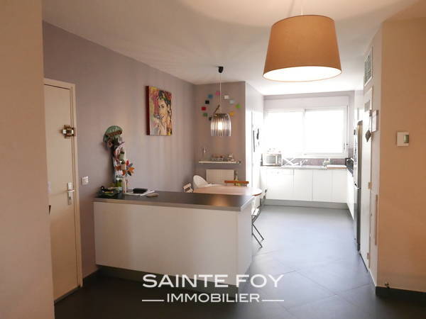 13156 image4 - Sainte Foy Immobilier - Ce sont des agences immobilières dans l'Ouest Lyonnais spécialisées dans la location de maison ou d'appartement et la vente de propriété de prestige.