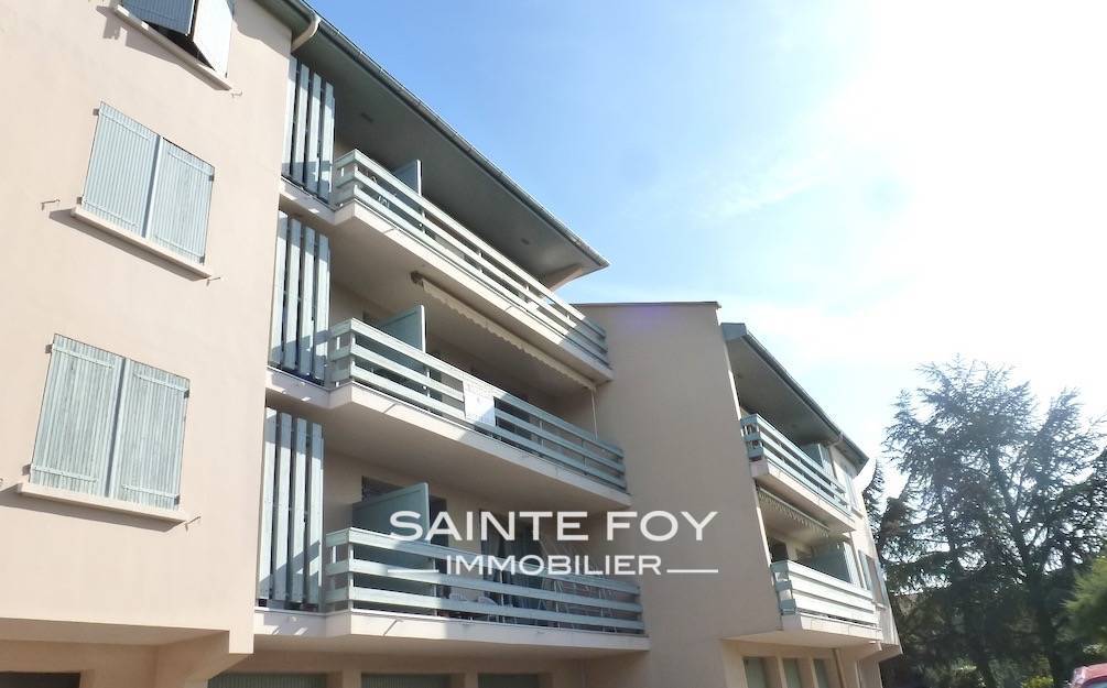 13420 image1 - Sainte Foy Immobilier - Ce sont des agences immobilières dans l'Ouest Lyonnais spécialisées dans la location de maison ou d'appartement et la vente de propriété de prestige.