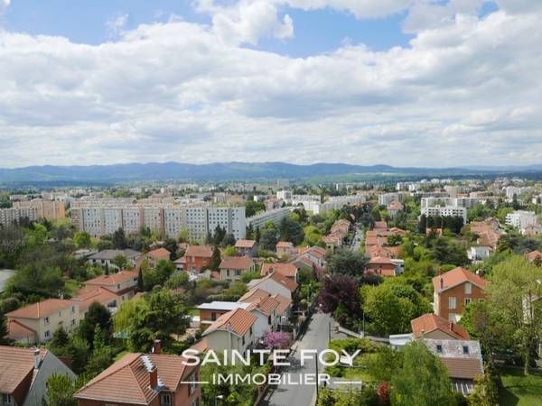 13430 image6 - Sainte Foy Immobilier - Ce sont des agences immobilières dans l'Ouest Lyonnais spécialisées dans la location de maison ou d'appartement et la vente de propriété de prestige.