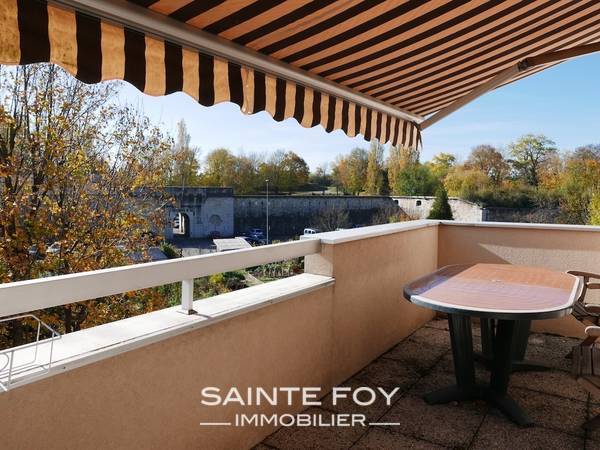 13545 image6 - Sainte Foy Immobilier - Ce sont des agences immobilières dans l'Ouest Lyonnais spécialisées dans la location de maison ou d'appartement et la vente de propriété de prestige.