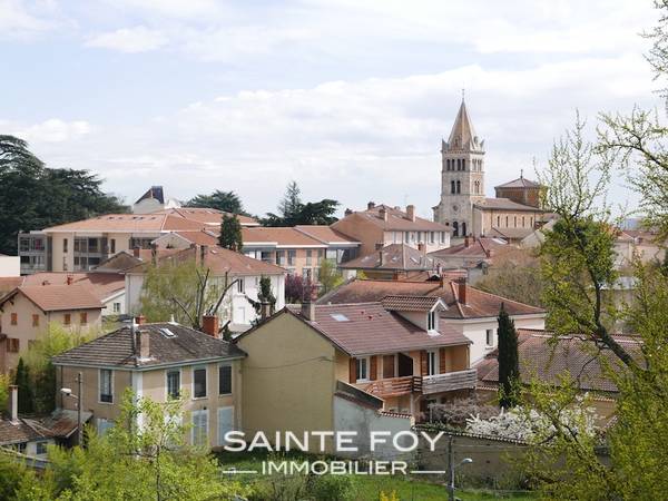 13566 image3 - Sainte Foy Immobilier - Ce sont des agences immobilières dans l'Ouest Lyonnais spécialisées dans la location de maison ou d'appartement et la vente de propriété de prestige.