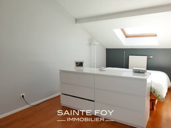 13676 image4 - Sainte Foy Immobilier - Ce sont des agences immobilières dans l'Ouest Lyonnais spécialisées dans la location de maison ou d'appartement et la vente de propriété de prestige.