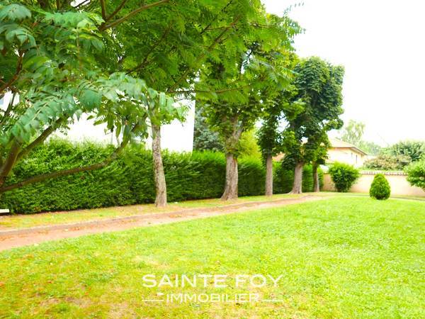 13848 image6 - Sainte Foy Immobilier - Ce sont des agences immobilières dans l'Ouest Lyonnais spécialisées dans la location de maison ou d'appartement et la vente de propriété de prestige.