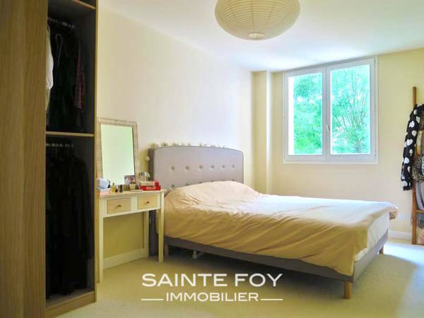 13885 image4 - Sainte Foy Immobilier - Ce sont des agences immobilières dans l'Ouest Lyonnais spécialisées dans la location de maison ou d'appartement et la vente de propriété de prestige.