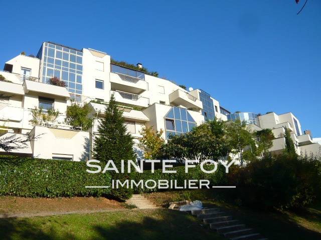 14015 image1 - Sainte Foy Immobilier - Ce sont des agences immobilières dans l'Ouest Lyonnais spécialisées dans la location de maison ou d'appartement et la vente de propriété de prestige.