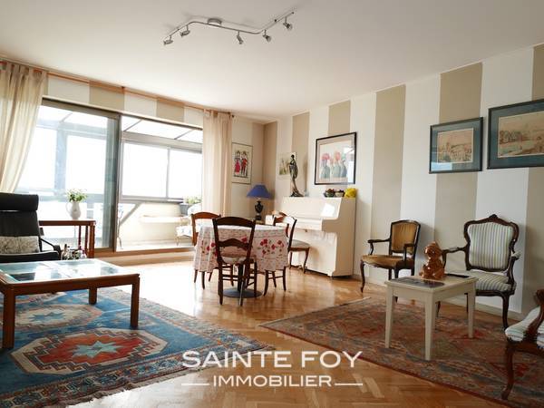 14015 image3 - Sainte Foy Immobilier - Ce sont des agences immobilières dans l'Ouest Lyonnais spécialisées dans la location de maison ou d'appartement et la vente de propriété de prestige.