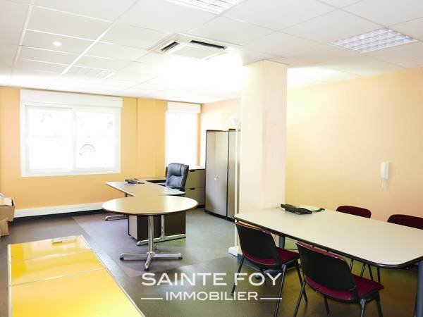 14017 image4 - Sainte Foy Immobilier - Ce sont des agences immobilières dans l'Ouest Lyonnais spécialisées dans la location de maison ou d'appartement et la vente de propriété de prestige.