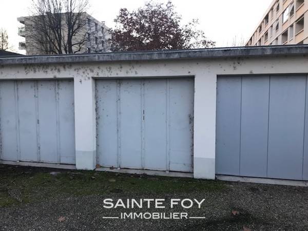 1761376 image3 - Sainte Foy Immobilier - Ce sont des agences immobilières dans l'Ouest Lyonnais spécialisées dans la location de maison ou d'appartement et la vente de propriété de prestige.