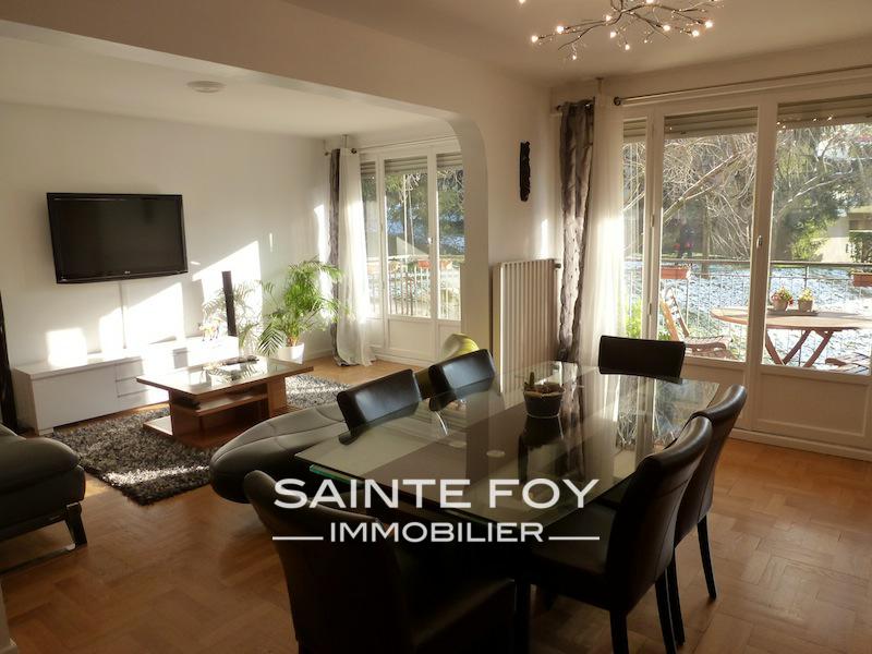 20740 image1 - Sainte Foy Immobilier - Ce sont des agences immobilières dans l'Ouest Lyonnais spécialisées dans la location de maison ou d'appartement et la vente de propriété de prestige.