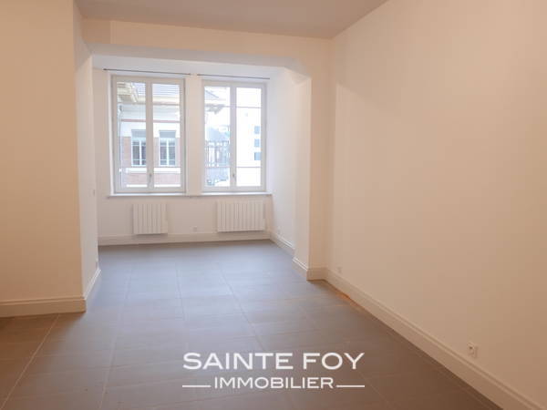 118410 image5 - Sainte Foy Immobilier - Ce sont des agences immobilières dans l'Ouest Lyonnais spécialisées dans la location de maison ou d'appartement et la vente de propriété de prestige.