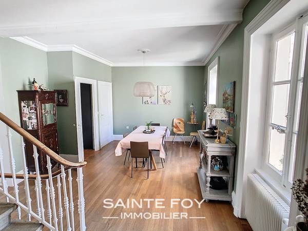 2019407 image5 - Sainte Foy Immobilier - Ce sont des agences immobilières dans l'Ouest Lyonnais spécialisées dans la location de maison ou d'appartement et la vente de propriété de prestige.