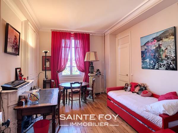 118269 image8 - Sainte Foy Immobilier - Ce sont des agences immobilières dans l'Ouest Lyonnais spécialisées dans la location de maison ou d'appartement et la vente de propriété de prestige.