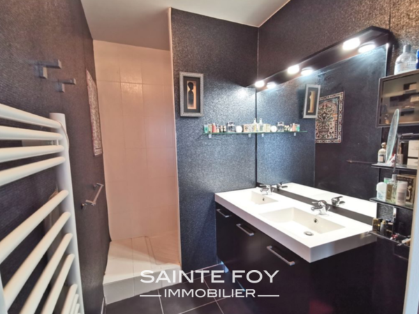 2019417 image6 - Sainte Foy Immobilier - Ce sont des agences immobilières dans l'Ouest Lyonnais spécialisées dans la location de maison ou d'appartement et la vente de propriété de prestige.