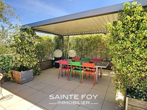 2019082 image2 - Sainte Foy Immobilier - Ce sont des agences immobilières dans l'Ouest Lyonnais spécialisées dans la location de maison ou d'appartement et la vente de propriété de prestige.