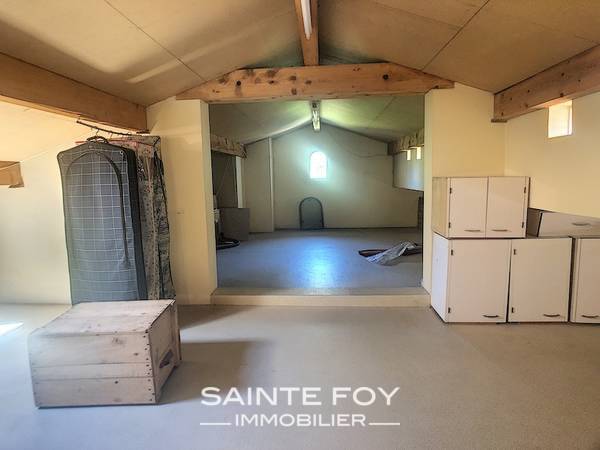 2019422 image7 - Sainte Foy Immobilier - Ce sont des agences immobilières dans l'Ouest Lyonnais spécialisées dans la location de maison ou d'appartement et la vente de propriété de prestige.