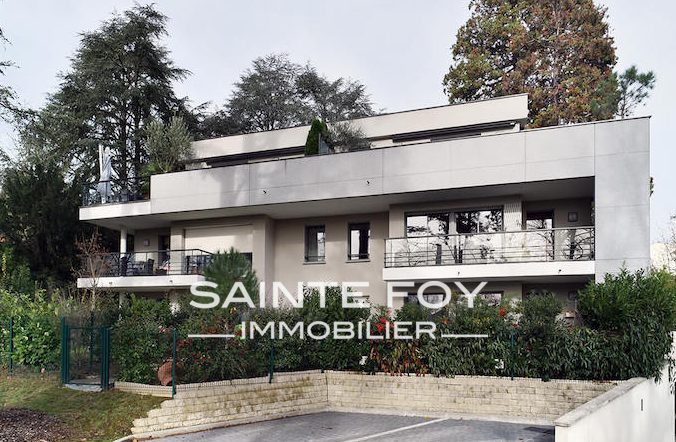 1761379 image1 - Sainte Foy Immobilier - Ce sont des agences immobilières dans l'Ouest Lyonnais spécialisées dans la location de maison ou d'appartement et la vente de propriété de prestige.