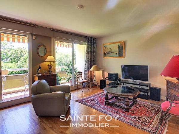 118485 image3 - Sainte Foy Immobilier - Ce sont des agences immobilières dans l'Ouest Lyonnais spécialisées dans la location de maison ou d'appartement et la vente de propriété de prestige.