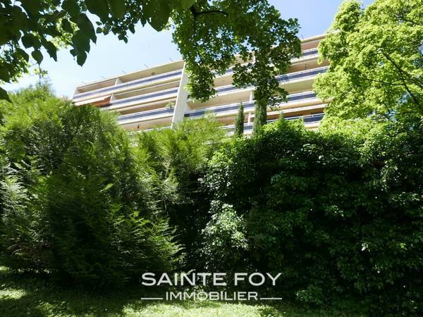 118485 image9 - Sainte Foy Immobilier - Ce sont des agences immobilières dans l'Ouest Lyonnais spécialisées dans la location de maison ou d'appartement et la vente de propriété de prestige.