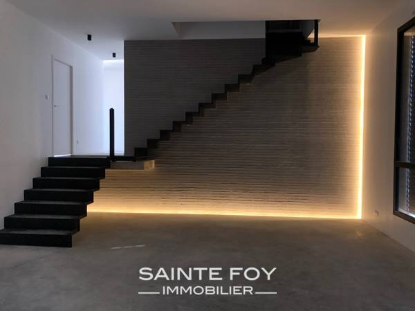 2019398 image3 - Sainte Foy Immobilier - Ce sont des agences immobilières dans l'Ouest Lyonnais spécialisées dans la location de maison ou d'appartement et la vente de propriété de prestige.