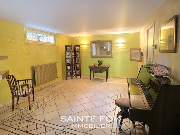 2019618 image3 - Sainte Foy Immobilier - Ce sont des agences immobilières dans l'Ouest Lyonnais spécialisées dans la location de maison ou d'appartement et la vente de propriété de prestige.
