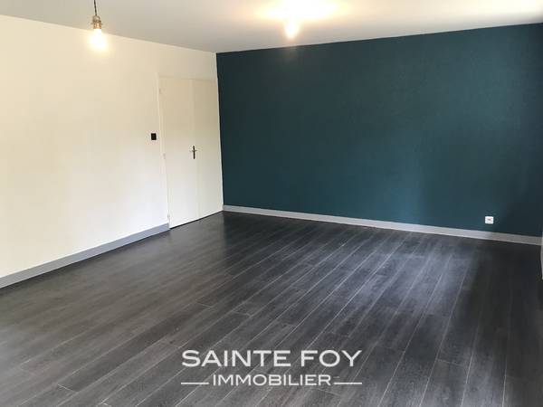 2019691 image5 - Sainte Foy Immobilier - Ce sont des agences immobilières dans l'Ouest Lyonnais spécialisées dans la location de maison ou d'appartement et la vente de propriété de prestige.