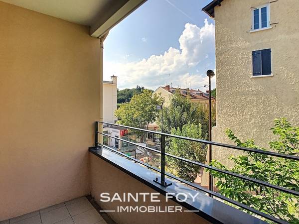 2019696 image4 - Sainte Foy Immobilier - Ce sont des agences immobilières dans l'Ouest Lyonnais spécialisées dans la location de maison ou d'appartement et la vente de propriété de prestige.