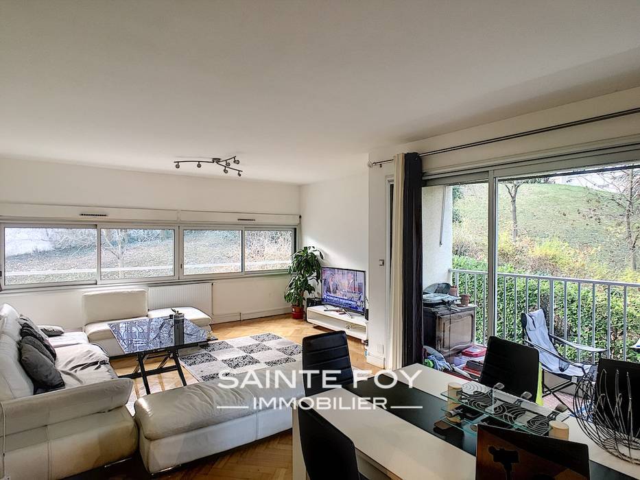118398 image1 - Sainte Foy Immobilier - Ce sont des agences immobilières dans l'Ouest Lyonnais spécialisées dans la location de maison ou d'appartement et la vente de propriété de prestige.