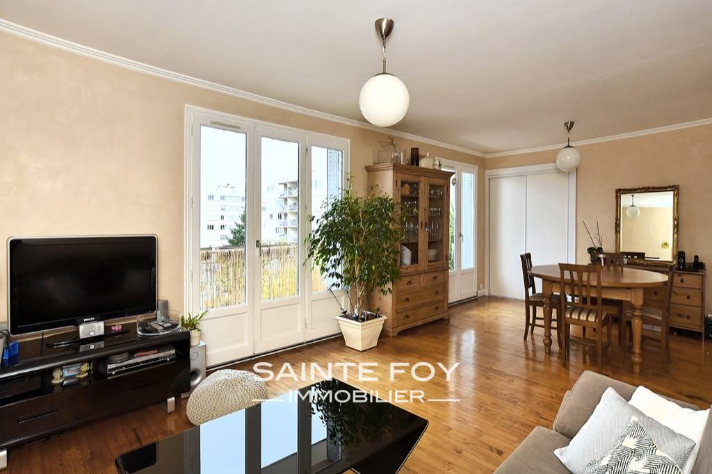 1181920 image1 - Sainte Foy Immobilier - Ce sont des agences immobilières dans l'Ouest Lyonnais spécialisées dans la location de maison ou d'appartement et la vente de propriété de prestige.